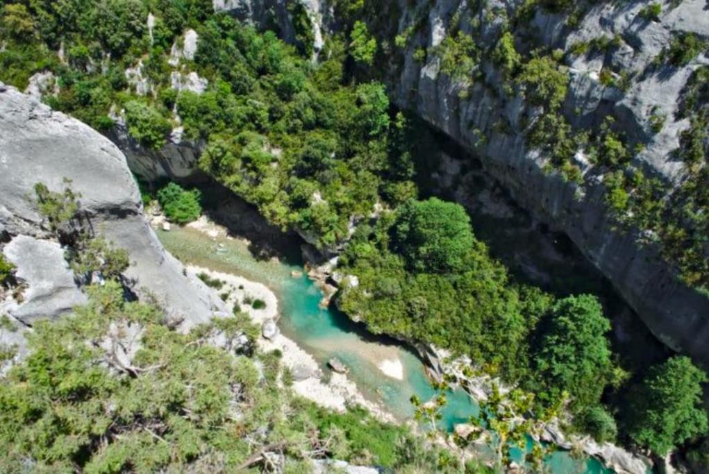 Appart T3 au coeur de Gréoux-les-Bains Esterno foto