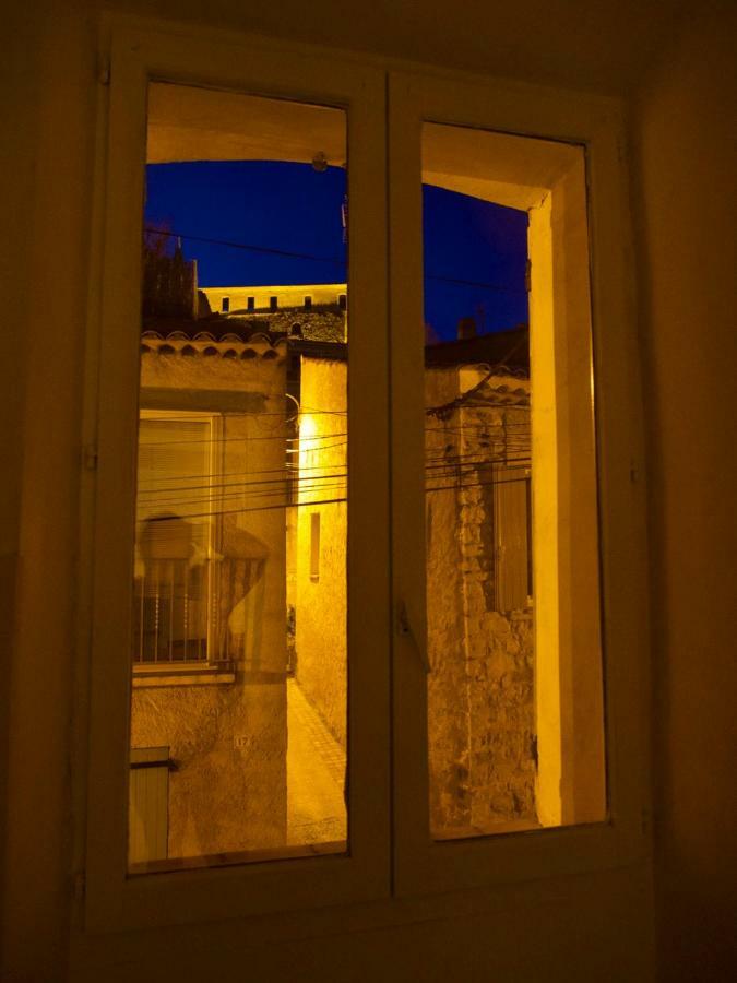 Appart T3 au coeur de Gréoux-les-Bains Esterno foto